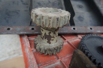 Zetor UŘ I 2011 3011 4011 náhradní díly - 14