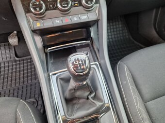 Škoda Karoq 1,6TDI STYLE WEBASTO - 14