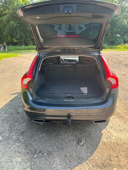 Volvo V60, 2.4 D6 AWD 158kW PLUG-IN HYBRID - 14