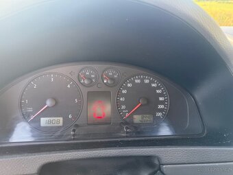 VW T5 Multivan 2008 96 kW - 14