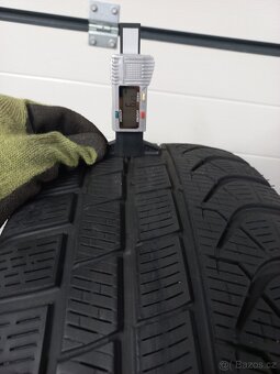 BMW 5 G30 zimní M845 dvourozměr 245 40 19 a 275 35 19 6mm - 14