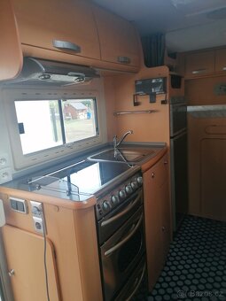 Obytný automobil Fiat Ducato 2,8 JTD 107kW - 14