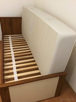 Postel 90200 z masivu v dobrém stavu - 14