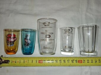 Sklo - korbely, popelníky, karafy, flakony, vázy, grogovky - 14