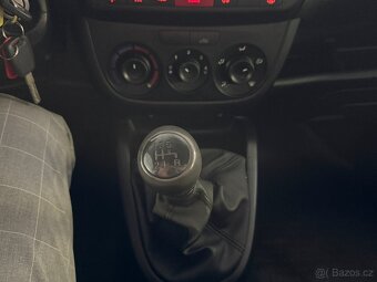 Opel Combo 1,4 70kW,SERVISKA,2.MAJITEL - 14