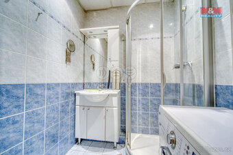 Prodej bytu 3+1, 80 m², Karlovy Vary, ul. Sokolovská - 14
