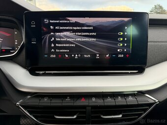 Škoda OCTAVIA IV 2.0 TDi DSG MATRIX VIRTUAL KAMERA TAŽNÉ 21 - 14