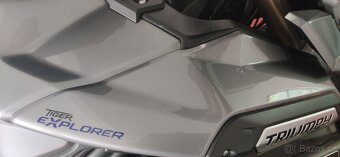 Cestovní enduro Triumph Tiger Explorer 1200, r. 2012 - 14