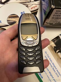 Nokia 6310 zánovní, zlatá originalni puvodní balení - 14