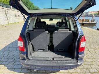 Opel Zafira 1.8 i - 7 míst - 14
