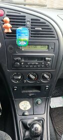 Prodám Xsara 1,4 STK nová, rv12/02bez koroze,klima, serv kn - 14