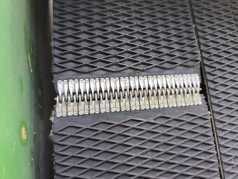 Lis na kulaté balíky - 14