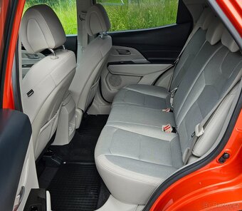 Ssangyong Korando 1.5Tgdi 120kW Automat 24800km - 14