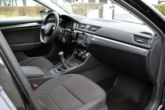 Škoda Superb 1.4 TSI Active kombi  25 000 km - 14