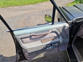 Lincoln Town Car, 1984, V8 - 14