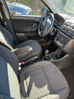 Skoda Fabia 2 kombi, zimní pneu, nove rozvody, brzdy - 14