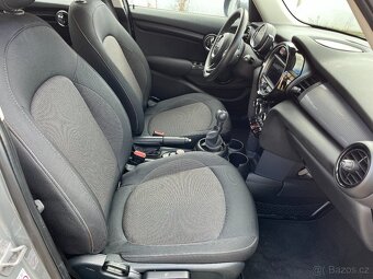 Mini Cooper 1.5i 100kw 1.majitel 37.000km 2x alu top stav - 14