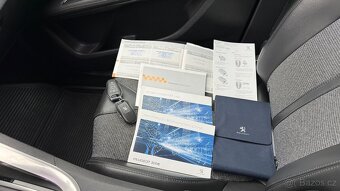 Peugeot 3008 //1.2//96kW//BENZÍN//PureTech//ALLURE//1.MAJ// - 14