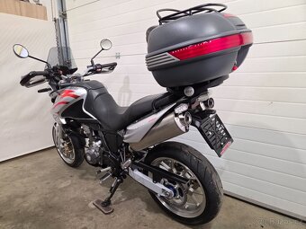 Aprilia Pegaso 650 Strada - 14