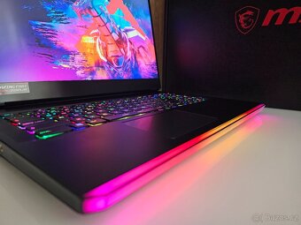 300HZ-17,3" MSI GE76 i7-10870H/1TB SSD/32GB RAM/RTX 3070 16 - 14