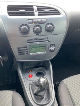 Seat Leon 1.4i 16V, r. 2006, klima, ALU, nová STK, 136000 km - 14
