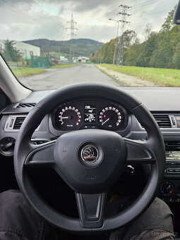 Škoda Rapid Spaceback 1.6Tdi 2014 - 14