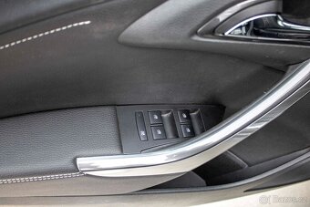 Opel Astra Sport Tourer ST 1.4 Turbo 140k Cosmo - 14