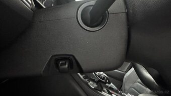 Volkswagen Touareg R-line 3,0 TSI 250 kW - 14