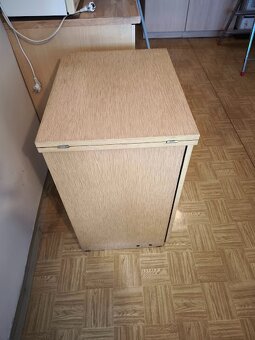 Šicí stroj Lucznik 438 - 14