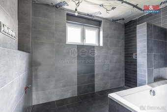 Prodej rodinného domu, 158 m², Tlučná, ul. V Rybníčkách - 14