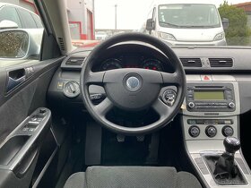 VOLKSWAGEN PASSAT 2,0 FSI COMFRTLINE / 2005 - 14