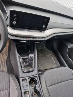 Škoda Ocravia IV 2.0 TDi kup ČR 10/2023 najeto 86 tis.KM - 14
