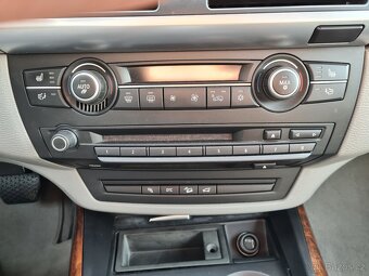 BMW X5 4.8i e70 261kW Nájezd 174tis km - 14