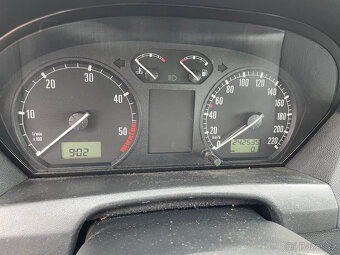Škoda Fabia sedan 1.9 TDI PD Comfort Klima, Tažné z. - 14