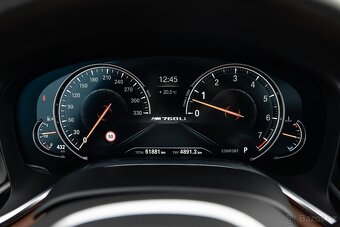 BMW Řada 7 M760Li xDrive A/T - 14