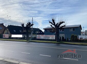 Prodej komerčního areálu s rodinným domem a halou v Opavě, u - 14