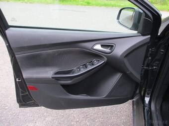 FORD FOCUS III - 1.6 SCTi,TOP STAV, vč. DPH, nové STK - 14
