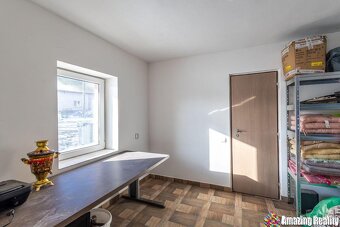 Prodei komerční nemovitosti v obci Zvěstovice. - 14
