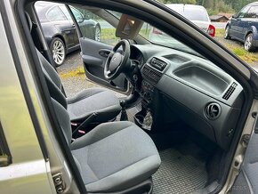 Fiat Punto 1,2i 8V 44kW, klima, r.v. 2005 - 14