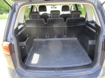 Volkswagen Touran 1.2TSi 81kW TAŽ Z. L+Z PNEU 2017 - 14