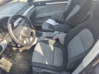 Škoda Superb 1.6 TDI TZ - 14
