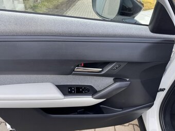 Mazda MX-30,E-Skyactiv -COSMO- výbava- TOP - 14