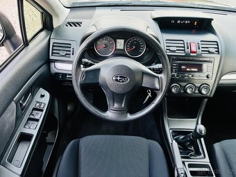 Subaru Impreza 1.6i BENZÍN 4x4 MANUÁL SERVISKA - 14