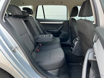 Škoda Octavia III 1.6TDI 77kw Combi,Tažné,Navi,Výhřevy,Temp. - 14