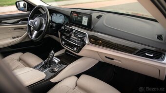 BMW G30 540i xDrive - 14