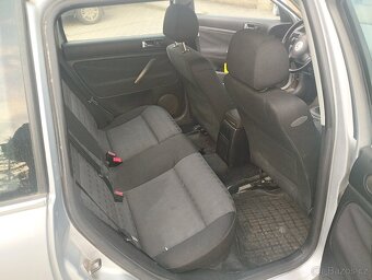VW Passat 1,9 TDI combi - 14