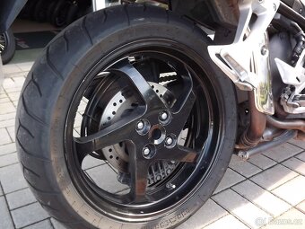 Honda VFR 800 VTEC - 14