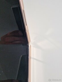 Samsung Galaxy Z Flip 4 Gold - 14