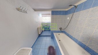Útulný dům pro rodinné bydlení v okrese Litoměřice - 14