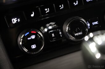 Škoda Superb 3 iV 1.4TSI Hybrid 160kW DSG - záruka Autodraft - 14